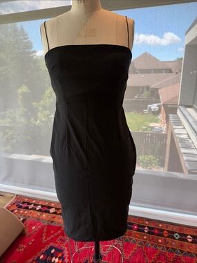 Chic Black Spaghetti-Strap Midi Dress